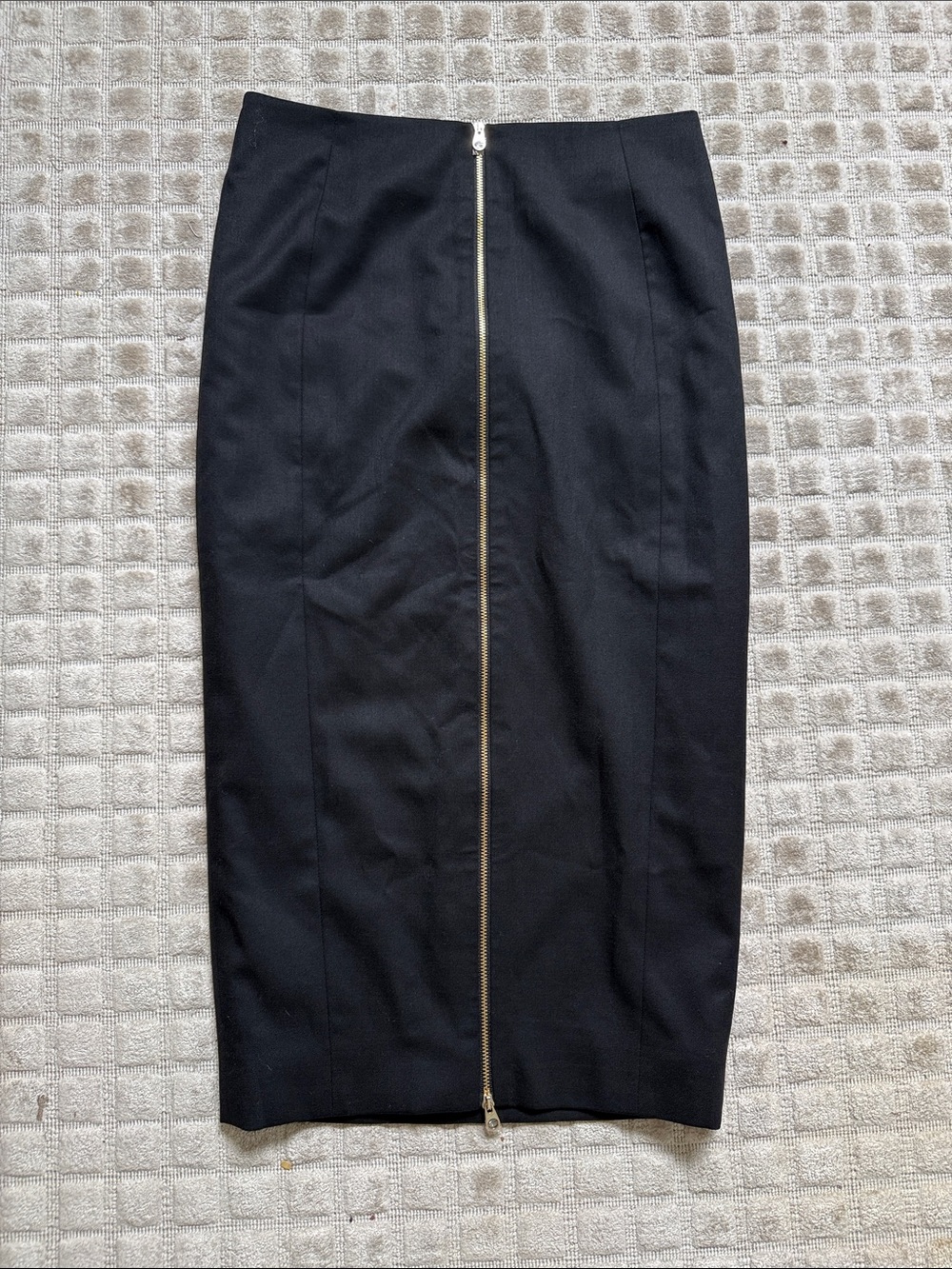 Ted Baker Ebens Midi Sleek Black Gold Zip-Front Pencil Skirt Professional NWT 1 - Picture 2 of 5